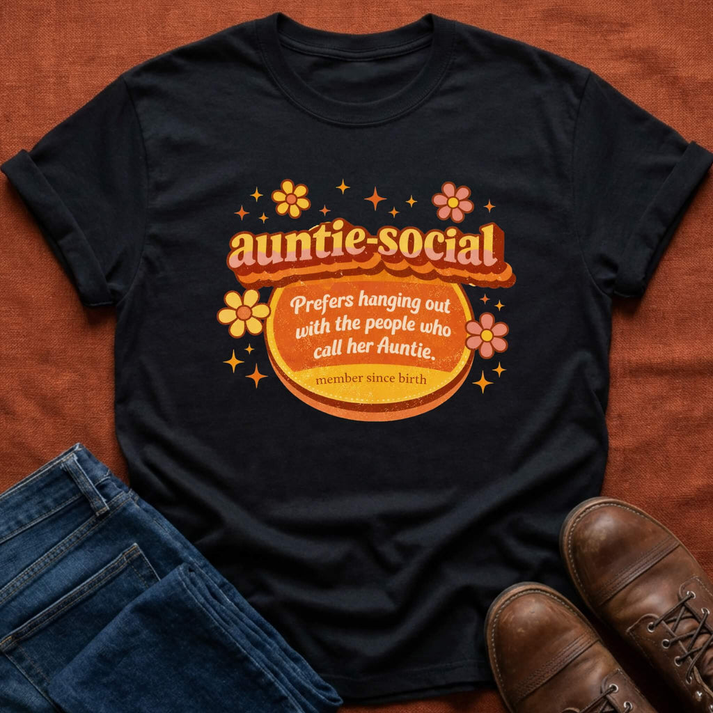 Auntie-Social Distressed Retro T-Shirt