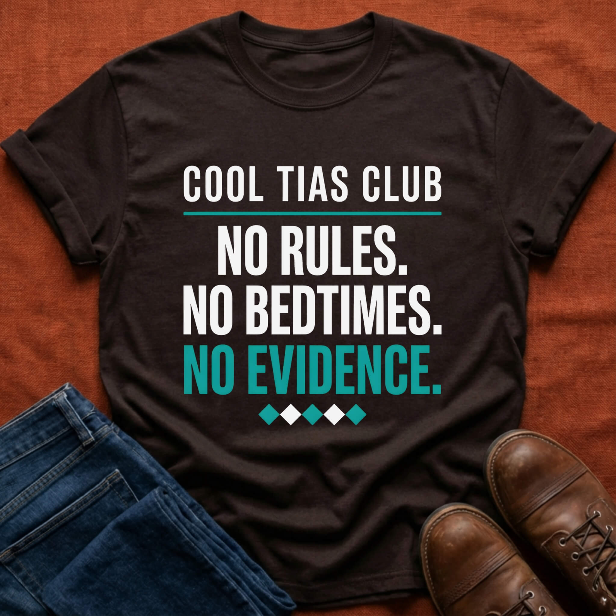 Cool Tias Club T-Shirt