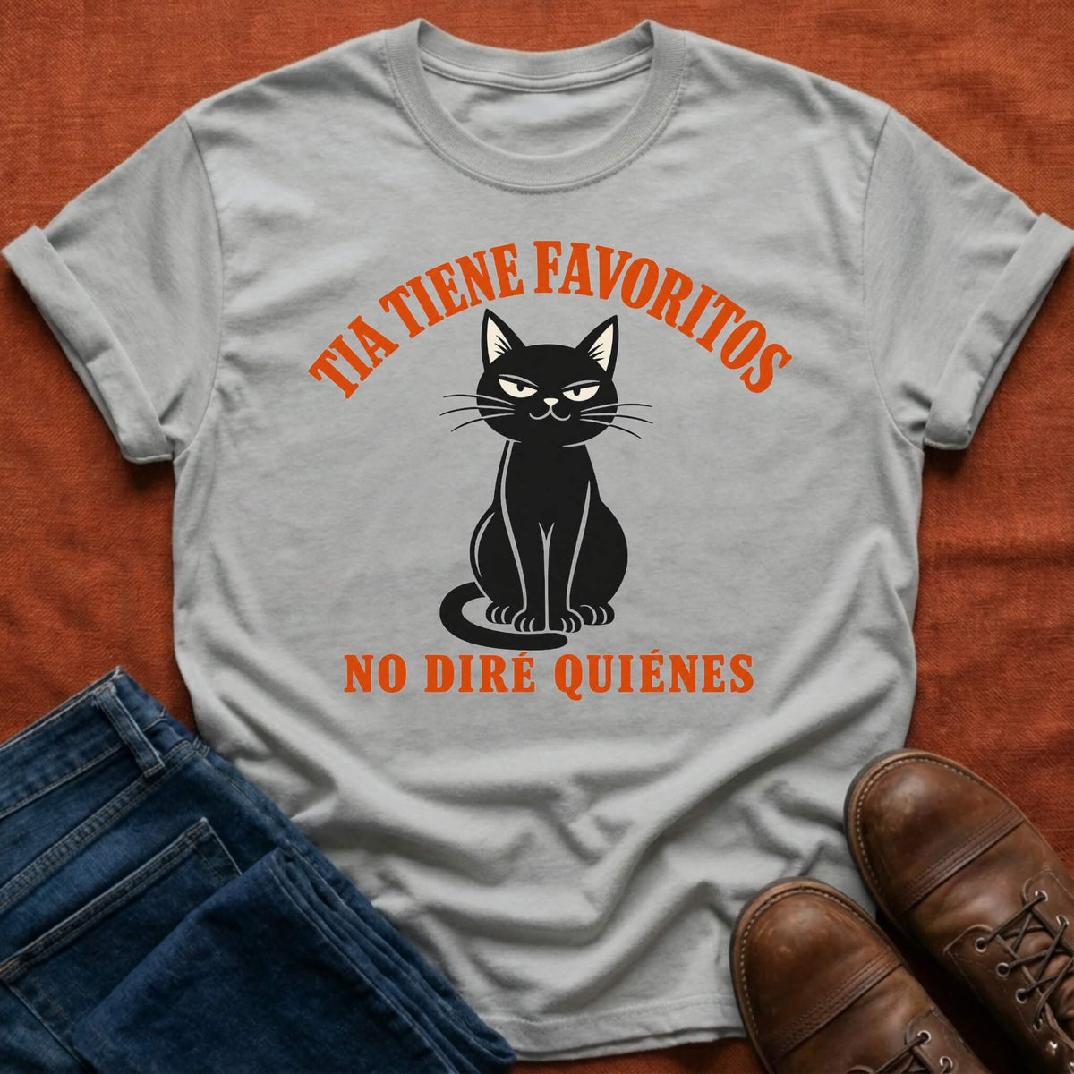 Tia Tiene Favoritos T-Shirt